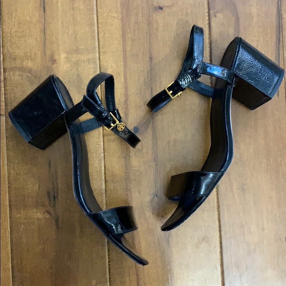 Tory Burch Patent Leather Block Heel Sandal GUC